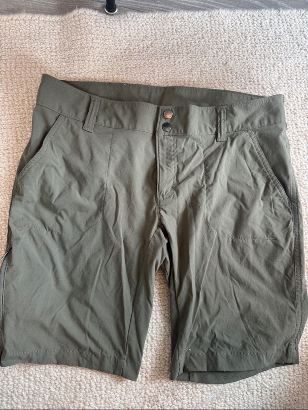 Columbia Olive Green Outdoor Shorts